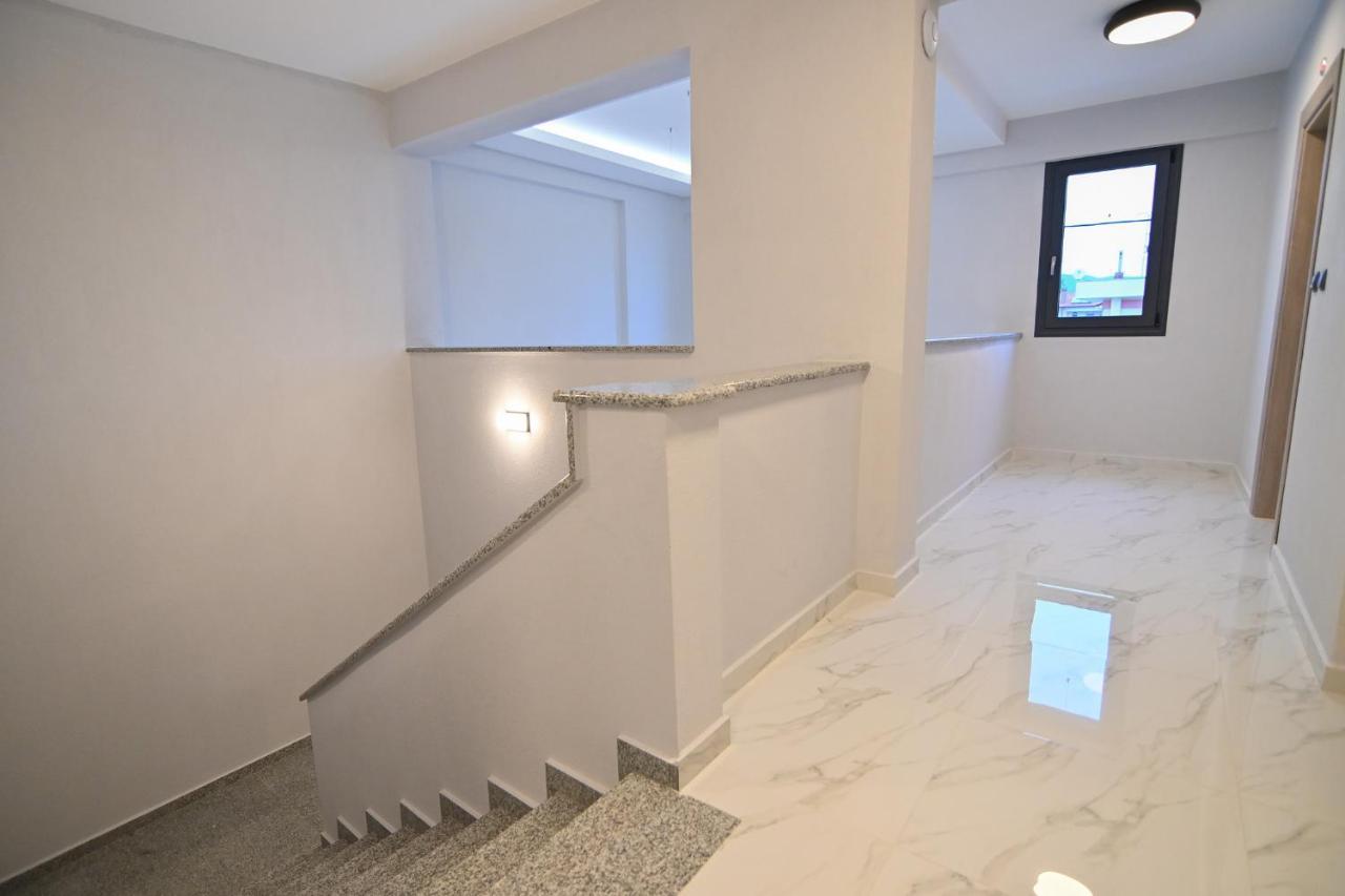 Armonia Luxury Suites Неа-Врасна Екстер'єр фото